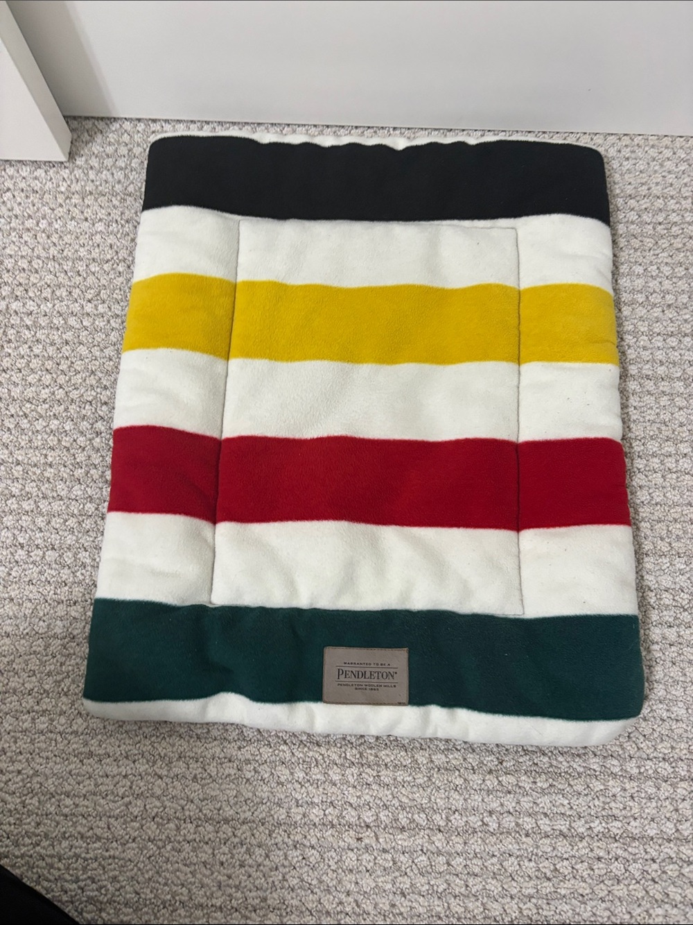 Pendleton cushion pet bed for small dogs